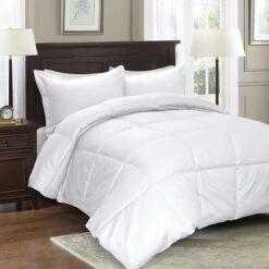 230 TC Damask Down Alternative Comforter Set, White, King