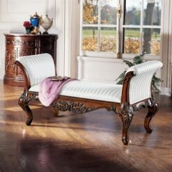 Maison Mehieu Hardwood Bench