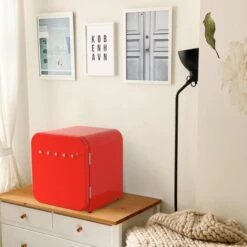 Husky Retro 1.5 Cu.Ft/43L Mini Fridge, Red 9 Husky Retro 1.5 Cu.Ft/43L Mini Fridge, Red -Zoro Tools Shop Scadlock20LLC20dba20Promounts20and20One20Smart20CE OSFR001xxRMxx8xxeaf7a5