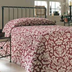 Chianti Fitted Twin Bedspread, 71x102"